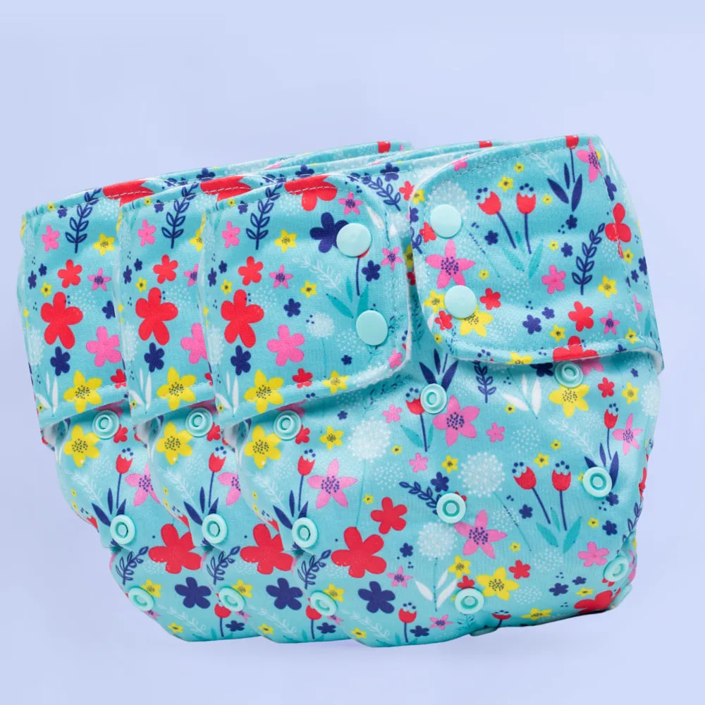 Free Size Washable & Reusable Cloth Diaper With 3 Dry Feel Absorbent Insert Pad (3M-3Y) Floral Spring Print-Pack of 3 + Coconut Oil & Neem Wipes - Pack of 1