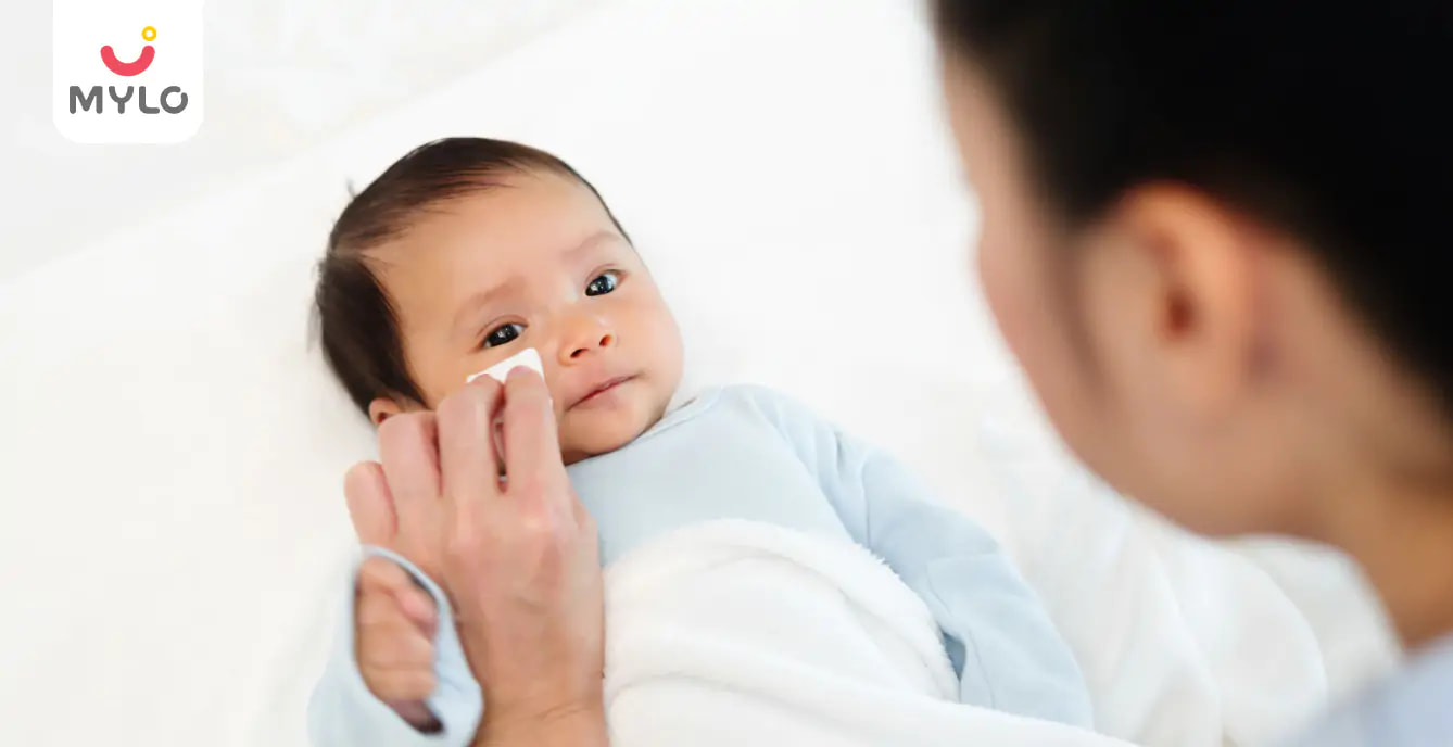 How to Clean Your Baby's Face with Wet Wipes?