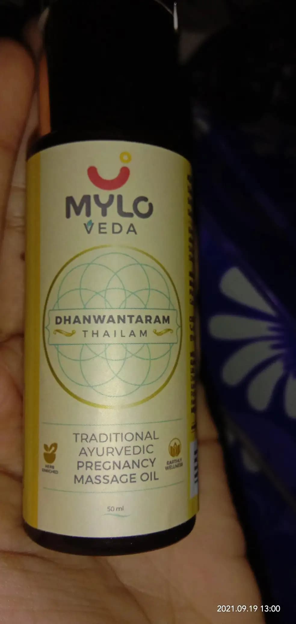Ayurvedic Pregnancy Massage Oil - Dhanwantaram Thailam (200 ml)