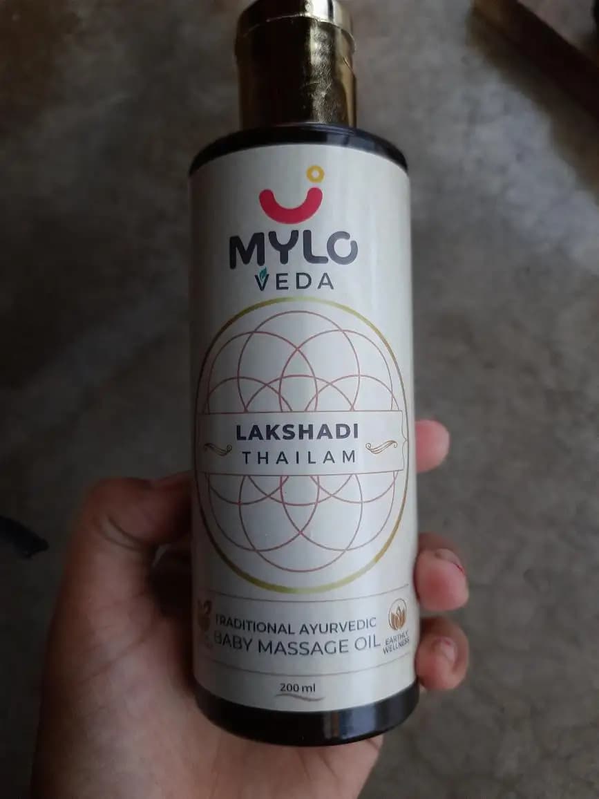 Ayurvedic Baby Massage Oil - Lakshadi Thailam (100 ml)