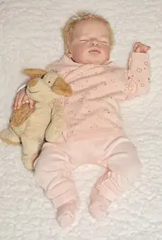 How Safe It Is for Your Baby to Sleep With a Toy?